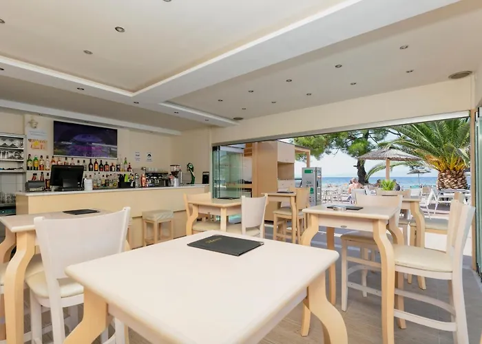 Otel Mediterranean 3*